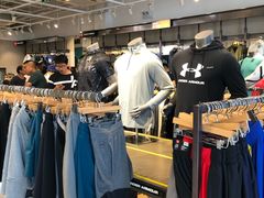 -UNDER ARMOUR(八达岭奥莱店)
