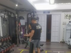 -简·无界健身工作室·运动康复·体态(石厦店)
