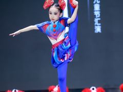 -炫艺舞蹈培训中心(枫尚奥特莱斯店)