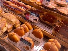 -巴黎贝甜(大宁国际商业广场店)