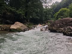 -藏龙百瀑漂流