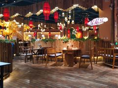 -老滇山寨•云南特色菜•地方菜•民族风情歌舞表演(金碧店)