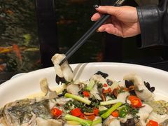 -龙悦湾酒家·八阵鱼生·渔人码头店