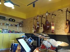 -艺桉余音琴行(火神庙分店)