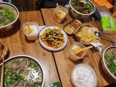 -云阿蛮生烫牛肉米线(景星店)