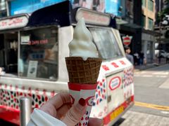香滑软雪糕-富豪雪糕车流动点(尖沙咀店)