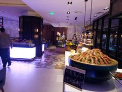 -松咖啡自助餐厅·松北香格里拉