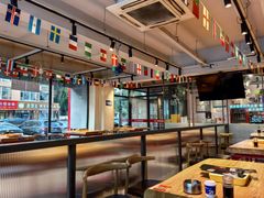-江城老胖串店·海鲜·小龙虾(世光路店)