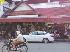 -瓦洛洛传统市场