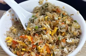Sour Cabbage and Salted Pork Fried Rice