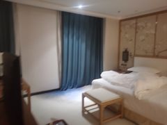 -翱翔国际会议中心