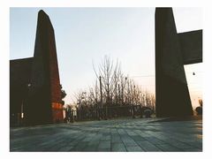-南京眼步行桥