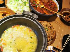 肥肠小格格-川堂风·跷脚牛肉·乐山爆炒(宝山日月光店)