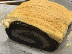 黑芝麻豆乳卷-君之狮子山·轻糖烘焙(松江印象城店)
