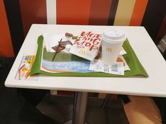 -麦当劳(乳山路店)