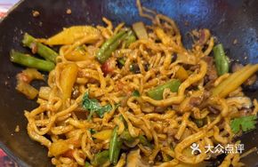 Old Taiyuan Iron Pot Braised Noodles