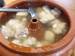 -云海肴·汽锅鸡·云南菜(天山百盛优客店)