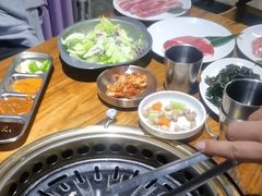 -小花花炭火烤肉·十五年延吉风味(左家庄店)