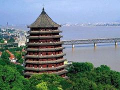 -六和塔文化公园