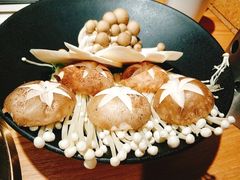 菌菇拼盘-炉小哥烤肉(朗悦公园茂店)