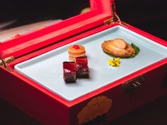 -江上荟·创意中国菜(绿地缤纷城店)
