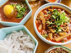 包浆豆腐-包整·丝娃娃(一览甲秀楼风景店)