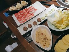 -快乐小羊·内蒙牛羊肉火锅(流花中心店)