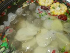 -牛一煲美食(江高店)