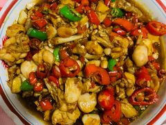 红烧稻田牛蛙-堂瓦里·33年传统赣菜(第一街区店)