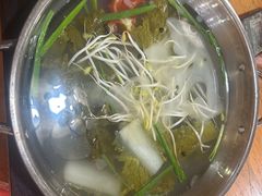 白酸锅底-龙大头庖汤店