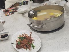 -肥仔文澳门猪骨煲(南京西路店)