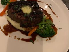 -WOLFGANG PUCK KITCHEN & BAR(迪士尼小镇店)