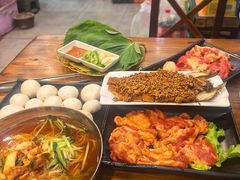 -韩风烤牛肉冷面店