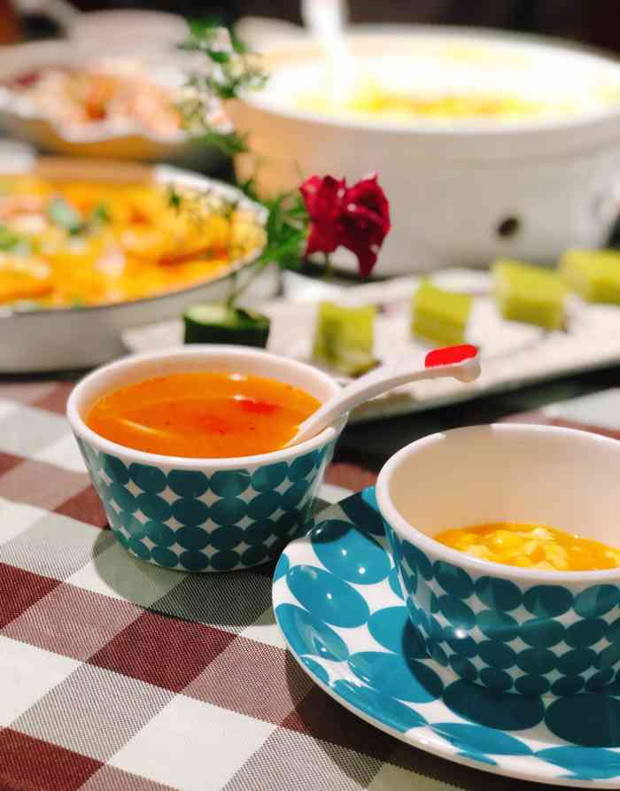 大象花园餐厅-"环境一般,现在泰国餐厅太多,软装没多大特.