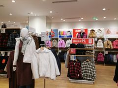 -优衣库(东莞汇一城店)