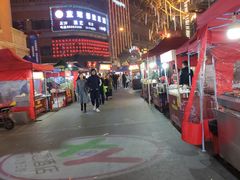 -吉庆街美食广场