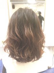 -PE SALON