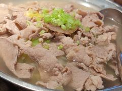 -肖四女乐山跷脚牛肉(南汇大学城生活广场店)