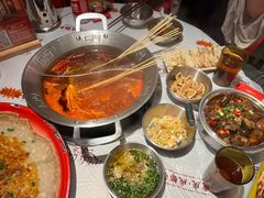 -大芊金重庆串串火锅(南京路店)