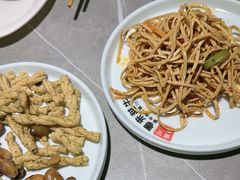 -宴全牛粤来越牛潮汕鲜牛肉火锅(海州万达广场店)
