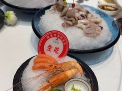 -海鲨湾海鲜会馆(百家湖1912店)