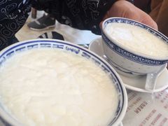 双皮奶-周大娘牛乳(旧寨古村总店)