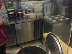 -沪上阿姨鲜果茶(华新大街店)