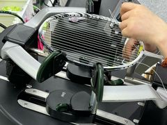 -YONEX苗江运动城(源深店)