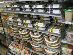 -711便利店(第二儿童医院店)