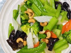 -六和聚传统烤鸭.天津菜(和平店)