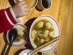 -八二小区抄手(龙湖上城天街店)
