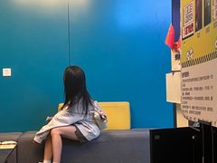 -荒岛实景沉浸密室(江汉路1店)