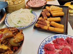 -卤校长老火锅(杨家坪直营店)
