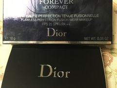 -DIOR迪奥(德基广场女装店)